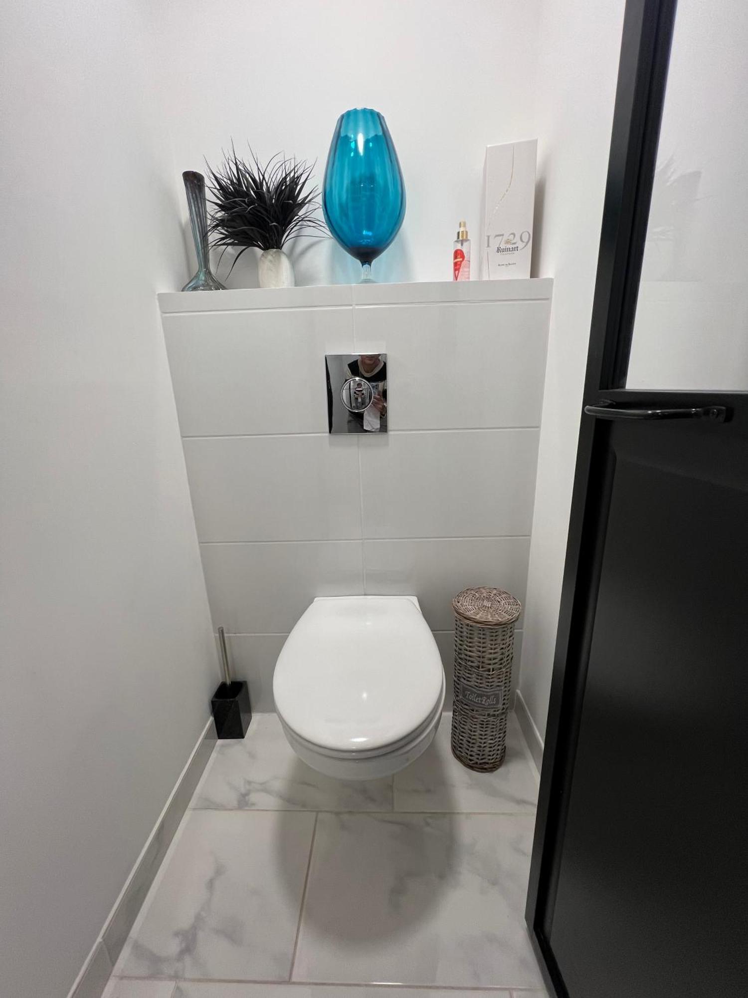 Secret Garden Apartment เอ-แชมเปญ ภายนอก รูปภาพ