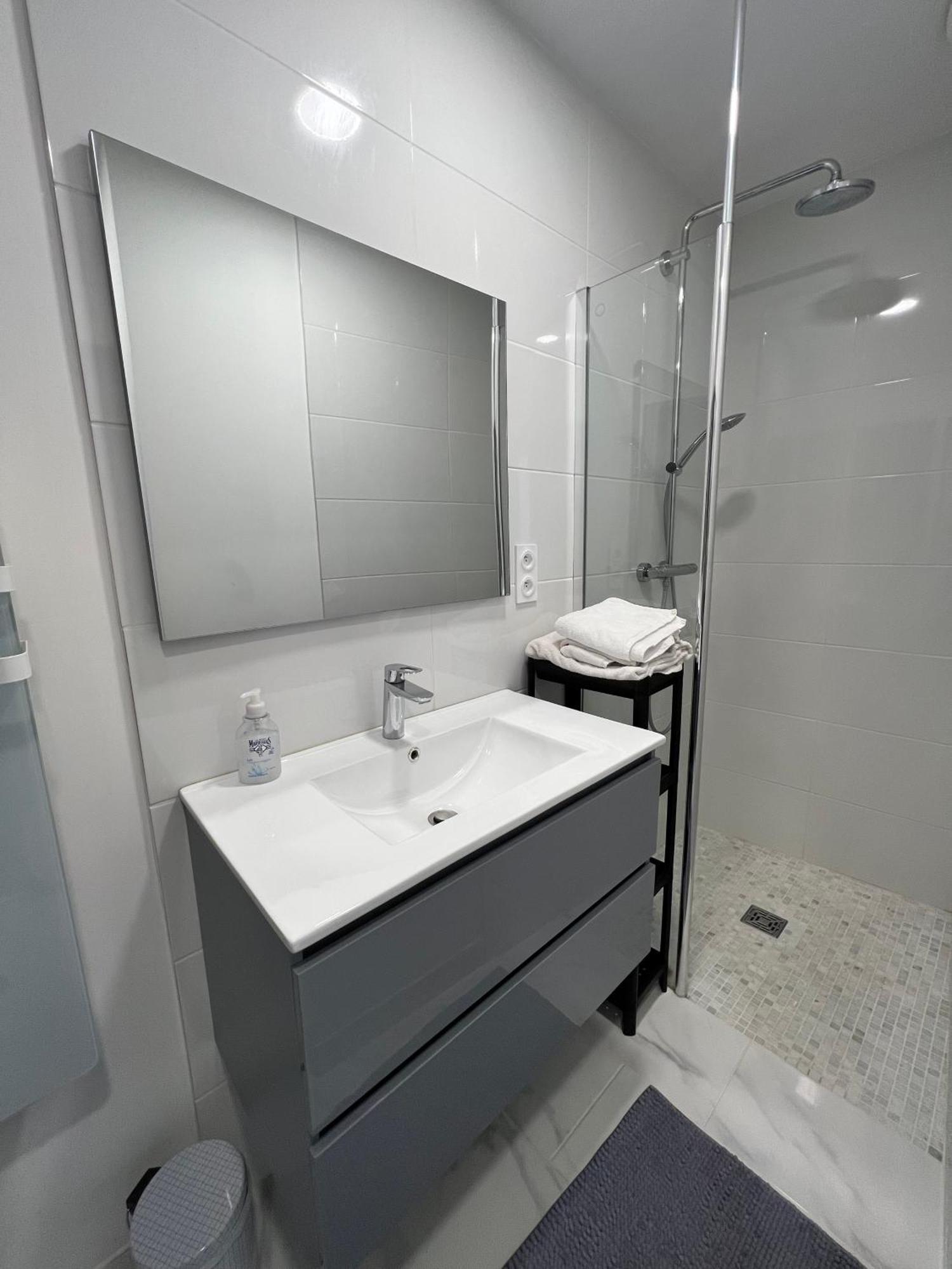 Secret Garden Apartment เอ-แชมเปญ ภายนอก รูปภาพ